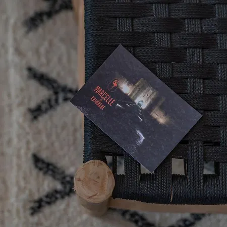 Marcelle En Camargue Эг-Морт